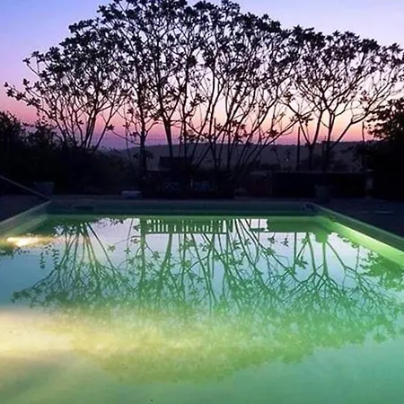 Domaine Charente: Family Glamping With Garden Views *