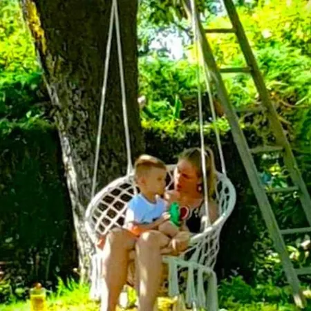 Domaine Charente: Family Glamping With Garden Views Bed & Breakfast *