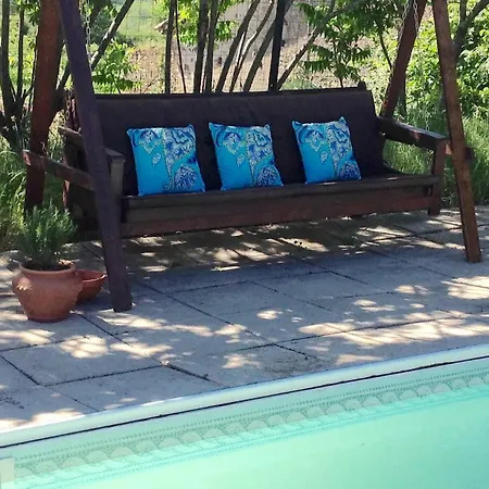 Domaine Charente: Family Glamping With Garden Views Bed & Breakfast